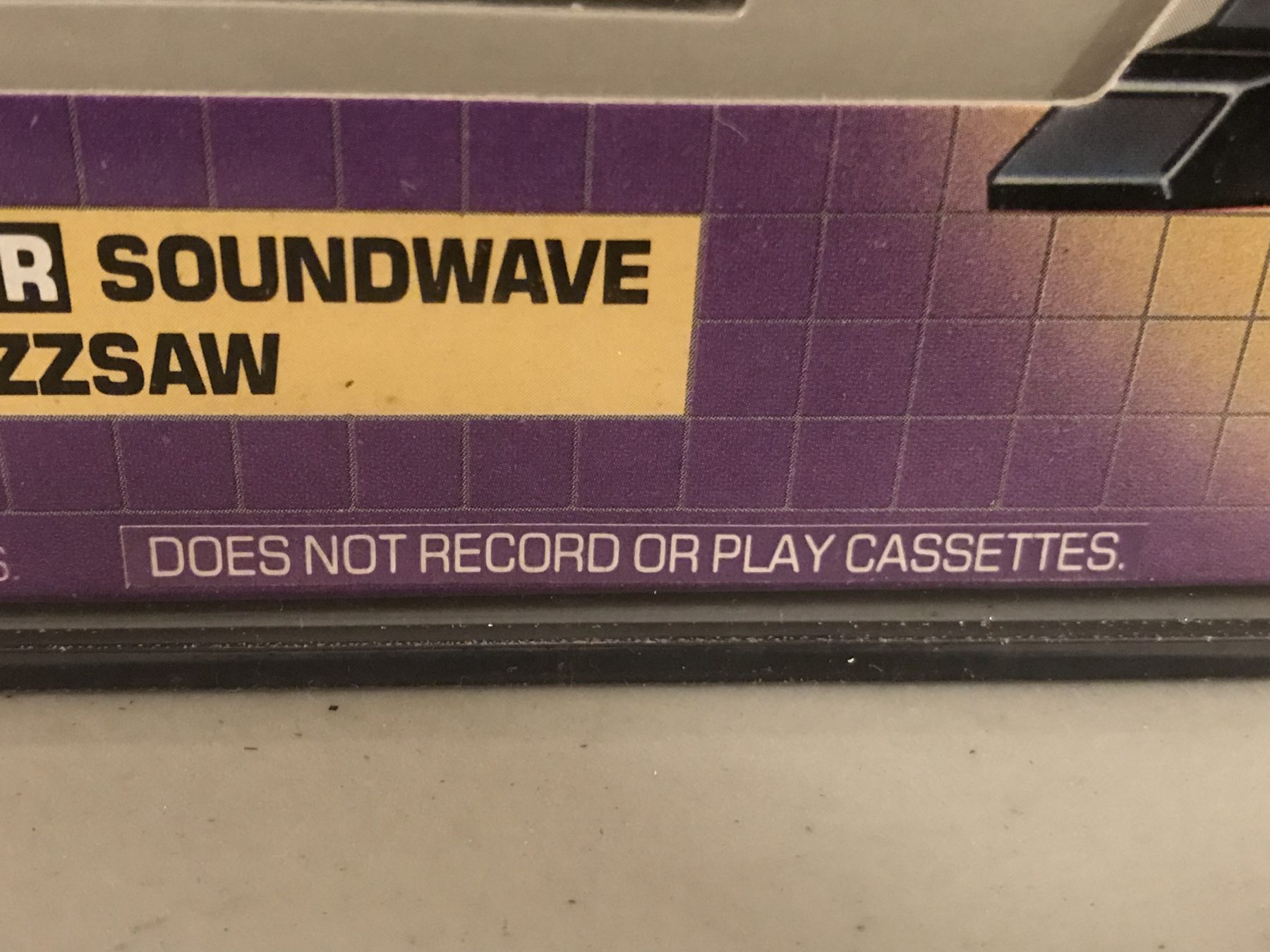 Sealed Soundwave